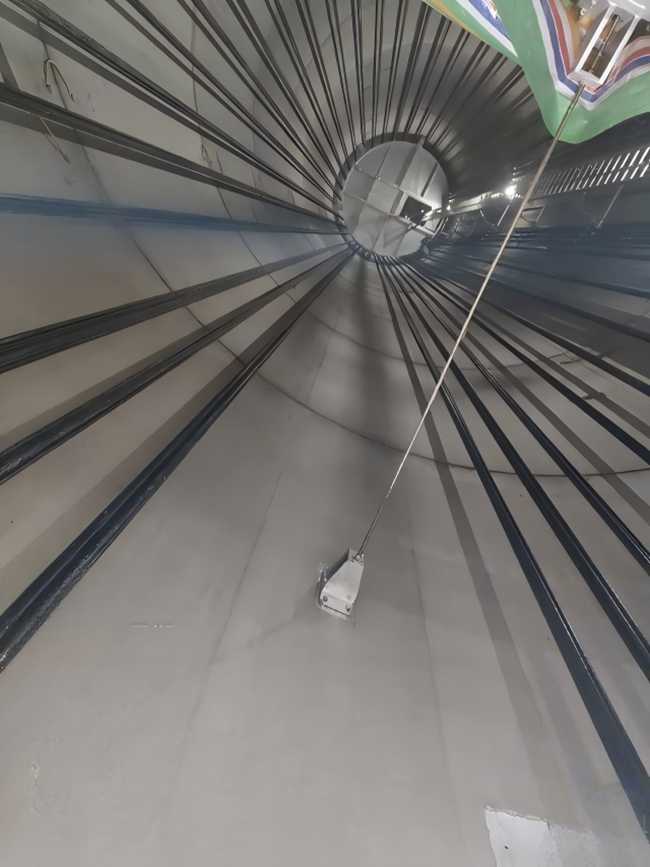1788161882734234.jpg 图3 内壁座浆缝修补前.jpg